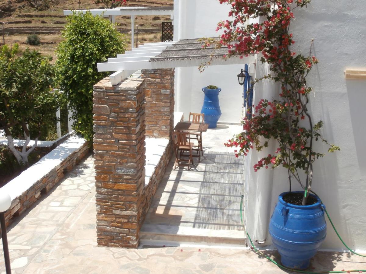 Galini Bungalows Киониа Екстериор снимка